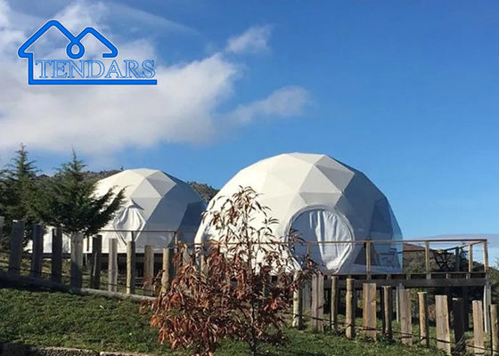Dışarıda Özel Lüks Kamp PVC Salon Glamping Dome Resort Çadırı